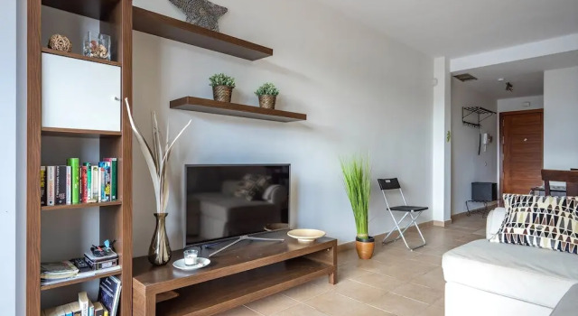 Alamar Poolfront garden apartment Ref 46, Забронировать Апартаменты/квартира Отели Ла-Кала-де-Михас с парковкой, Парковка