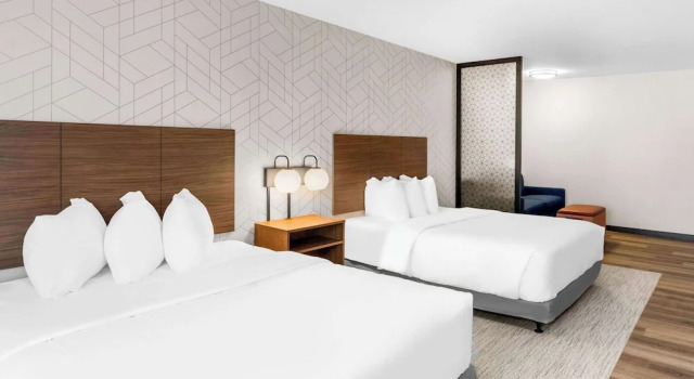 Четырёхместный люкс Everhome Suites Lexington - Horse Park