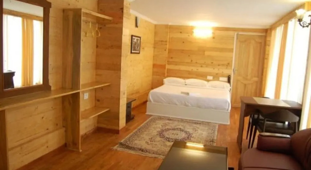 Town Country Guest House, Забронировать Гостевой дом Отели Кодайканала с парковкой, рядом с Kodai International Business School, Парковка