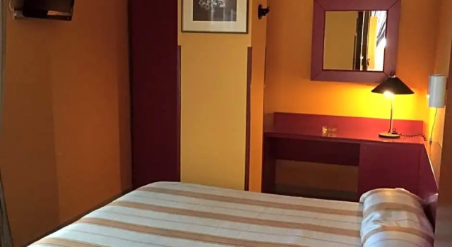 Двухместный номер Standard Cristal Hotel