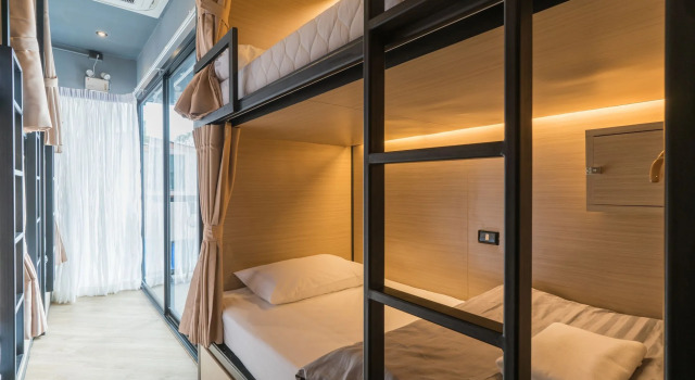Sleep Box Patong Hostel, Забронировать Хостел Хостелы Патонг-Бич, рядом с Пляж Патонг, Хостел