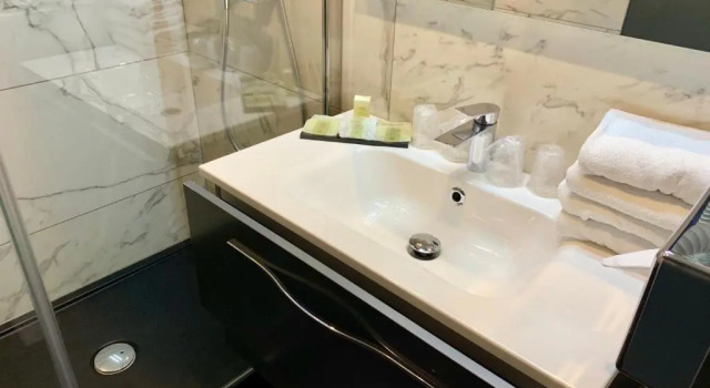 Номер Deluxe Logis Hôtel Restaurant Le Fruitier