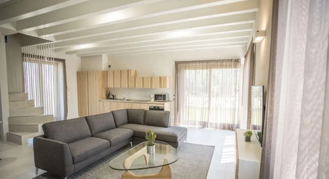 Relais Madergnago, Забронировать Отель Дезенцано-дель-Гарда озеро Гарда