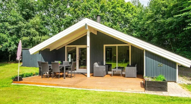 Коттедж 6 person holiday home in Oksbøl-By Traum