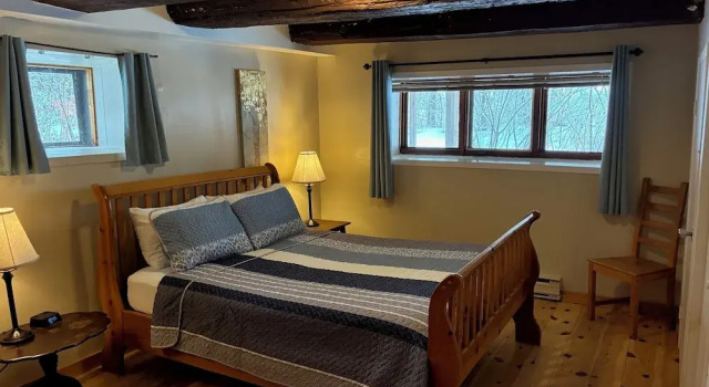 Четырёхместный номер Standard La Grange Country Inn