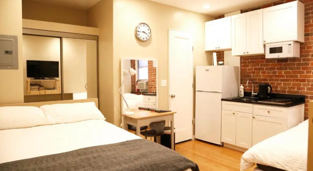 Четырёхместная студия The Nomad Suites & Apartments