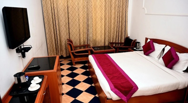 Hotel Hemkunth