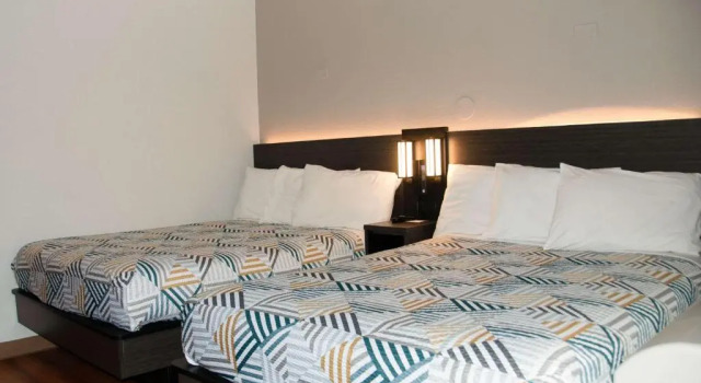 Четырёхместный номер Deluxe Motel 6-Carson City, NV