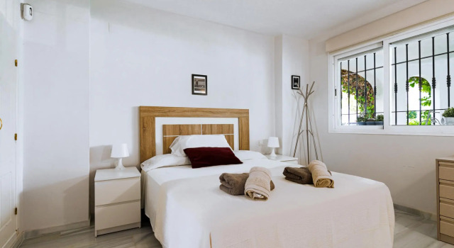 Ground floor apartment los Naranjos 8