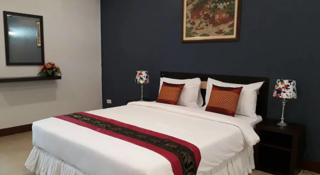 Sv Place, Забронировать Отель Отели Лат-Крабанг с парковкой, рядом с Латкрабанг, Парковка