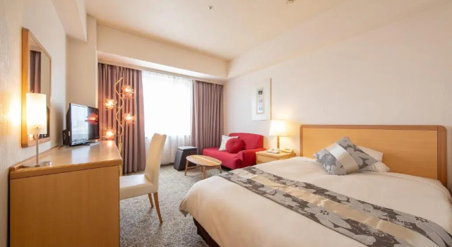 Кровать в общем номере (женский номер) President Hotel Mito