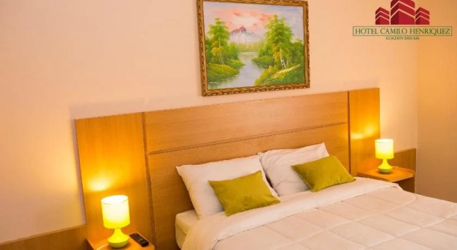 Hotel Camilo Henriquez, Rezervovat Hotel Concepción Bío Bío