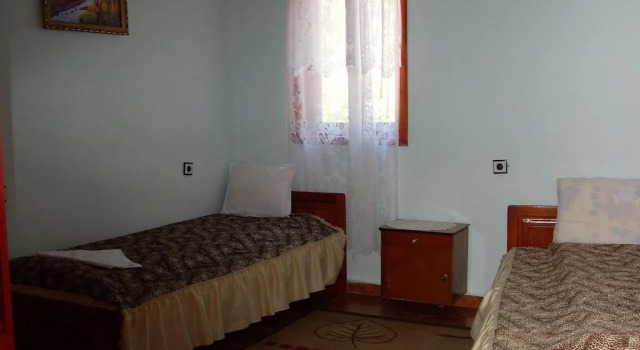 Guest House Rimski Most, Prenota Affittacamere Hotel a Blagoevgrad con parcheggio, Parcheggio