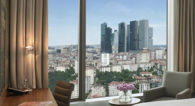 Двухместный номер Deluxe с видом на город Renaissance Istanbul Polat Bosphorus Hotel