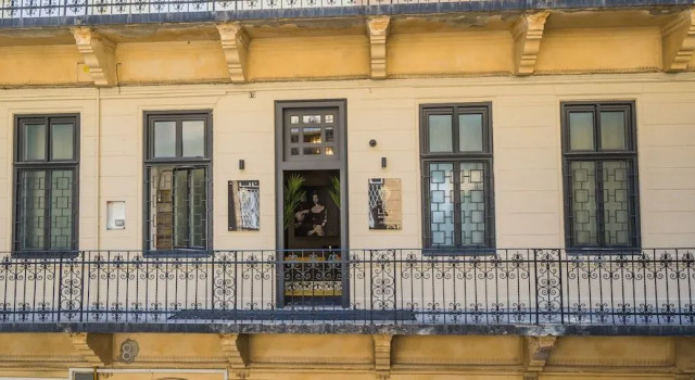 Leo Boutique Rooms, Забронировать Бутик-отель 05. Внутренний город - Город Леопольда Будапешт, рядом с Станция метро Vorosmarty Square
