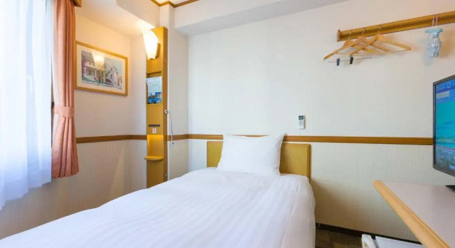 Номер Economy Toyoko Inn Hokkaido Kushiro Juji-gai