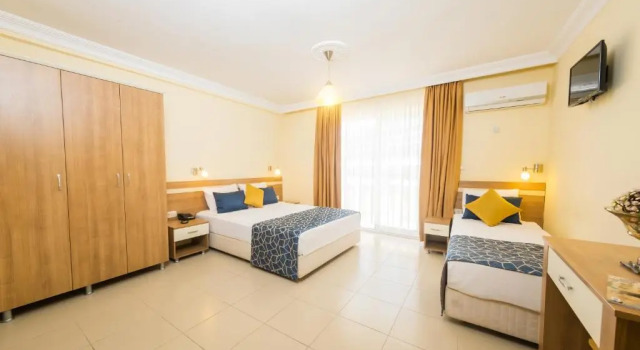 Студия Catty Cats Garden Hotel