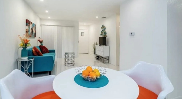 Villa 102, Забронировать Вилла Отели Палм-Спрингса 3 звезды, рядом с Desert Highland Park, 3*