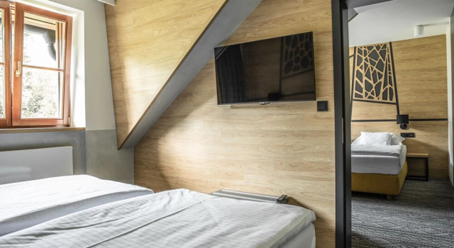 Четырёхместный номер Standard с 2 комнатами Amenity Hotel & Resort Orlické hory
