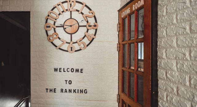 The Ranking hostel & cafe', Забронировать Хостел Чиангмай провинция Чианг Май, рядом с City Art &amp; Cultural Centre