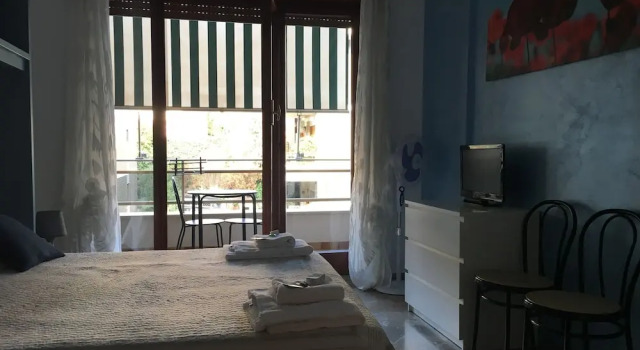 Двухместный номер Standard с балконом BedroomsRome