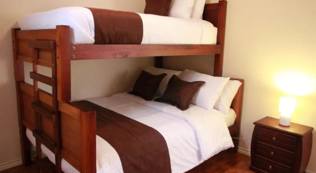 El Patio Hostel Quito, Book Hostel Cheap Hotels in Sierra