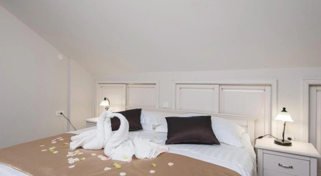 Nice Home in Orebic With Wifi and 2 Bedrooms