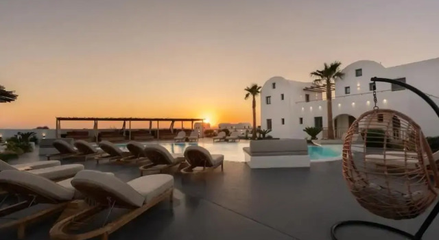 Апартаменты Amethyst Luxury Suites - Oia Junior Suite