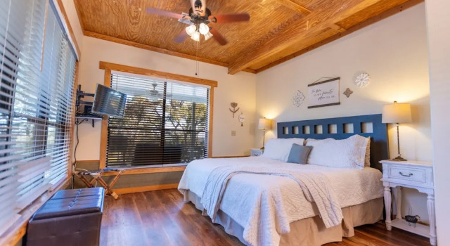 Mystic Hill Suites
