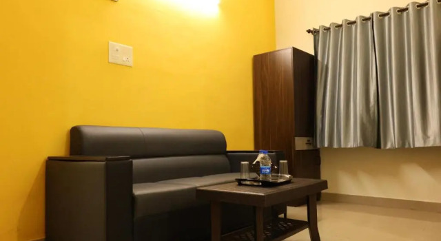 Апартаменты Hotel Aradhya Inn Deralakatte