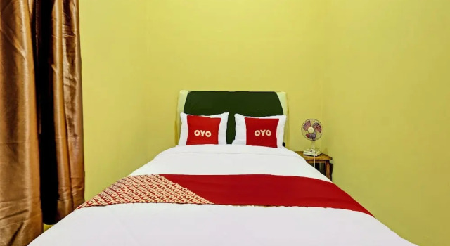Номер Economy Hotel O Sekar Gadung Homestay Syariah