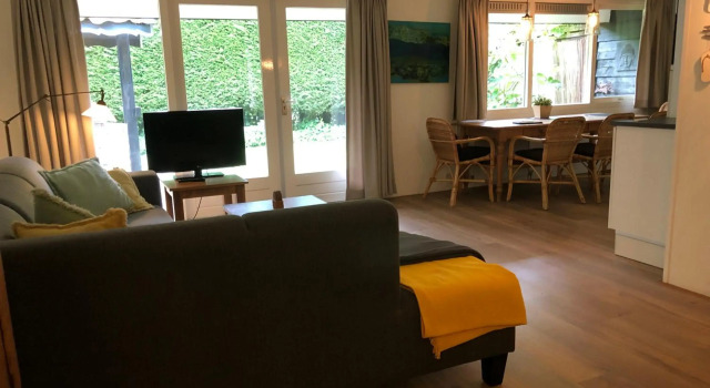Huize Oostduin, Book Hotel Oostkapelle Zeeland
