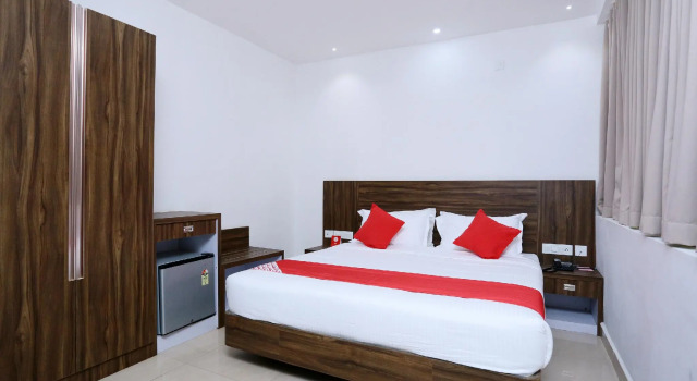 Люкс Standard OYO 19869 Rachana Hotels