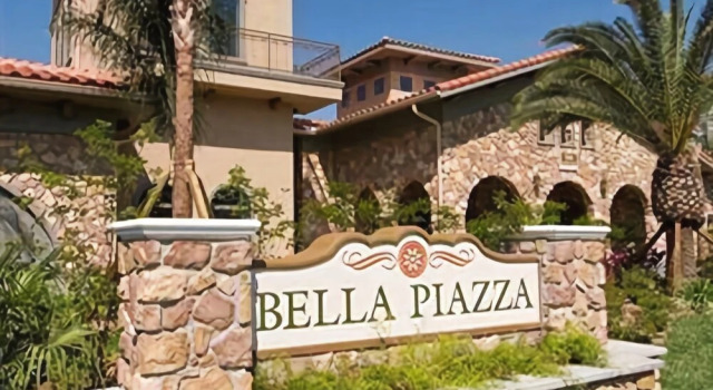 Bella Piazza - 4 Bedrooms Condo-4352BP