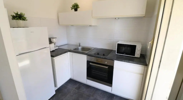Студия Studio with Balcony, Palais Royal, 1 Min Croisette, 8 Mins From the Palais 108