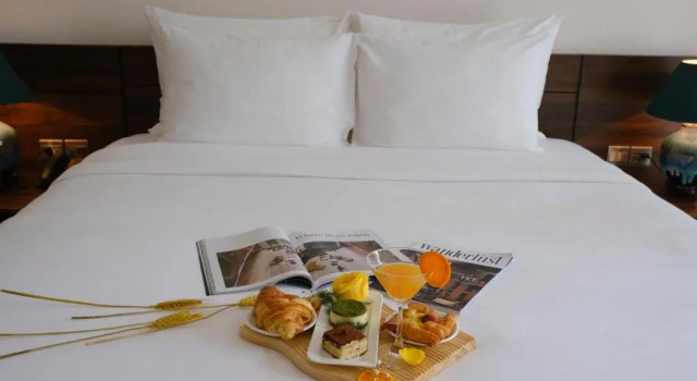 Двухместный номер Standard с видом на озеро CEREJA Hotel & Resort Dalat
