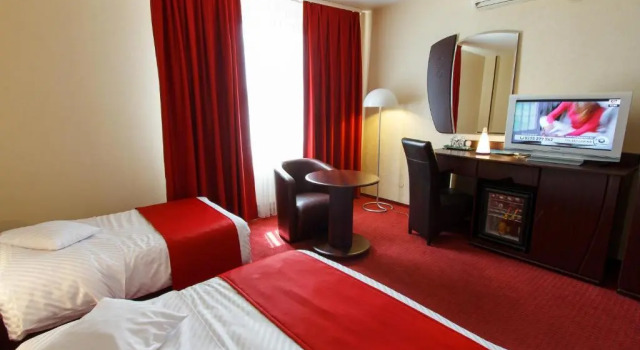 Hotel Anna, Rezervovat Hotel Târgu Jiu 