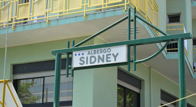 Hotel Sidney