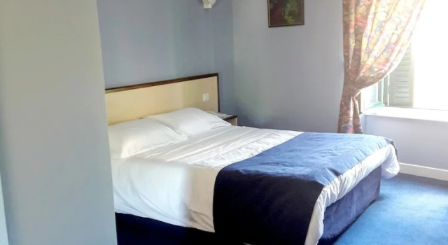 Двухместный номер Standard Logis Hotel du Midi