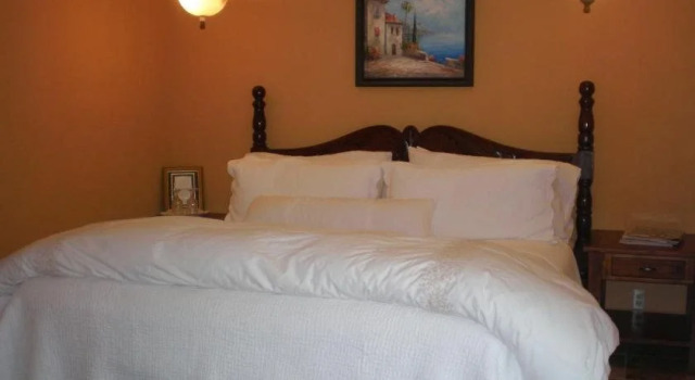Spanish Villa Inn