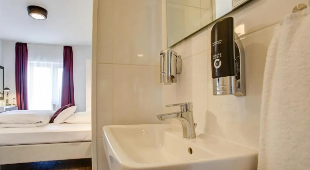 Номер Standard Hotel West