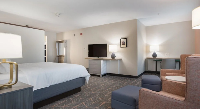 Люкс c 1 комнатой Holiday Inn Jackson NW - Airport Road by IHG