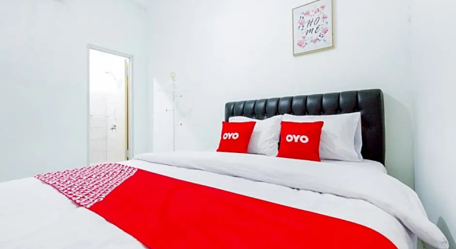 Номер Deluxe OYO 2975 House Of Mahira Syariah