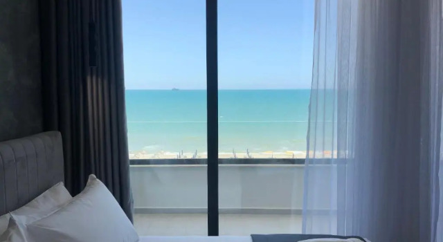Полулюкс Mirage Hotel