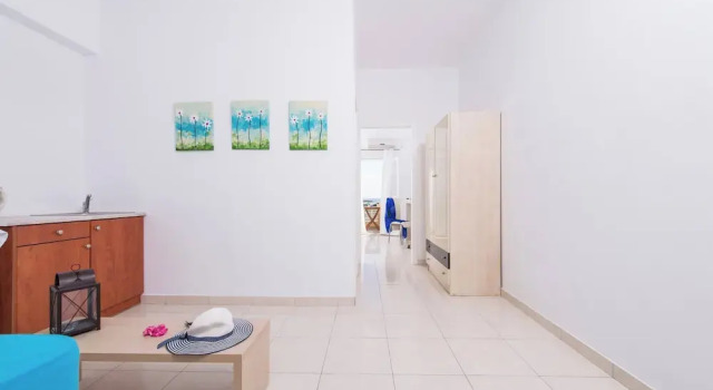 1-bed Apt at Hotel, Near Perivolos Black Beach