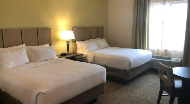 Четырёхместный люкс Candlewood Suites El Dorado by IHG