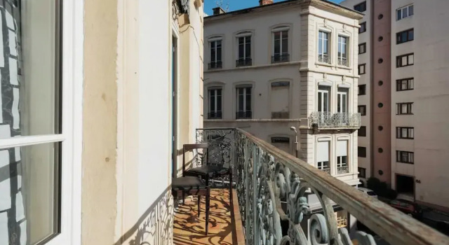 Dify Joli - Place des Brotteaux, Забронировать Апартаменты/квартира Лион Rhône, рядом с Станция метро Saxe-Gambetta