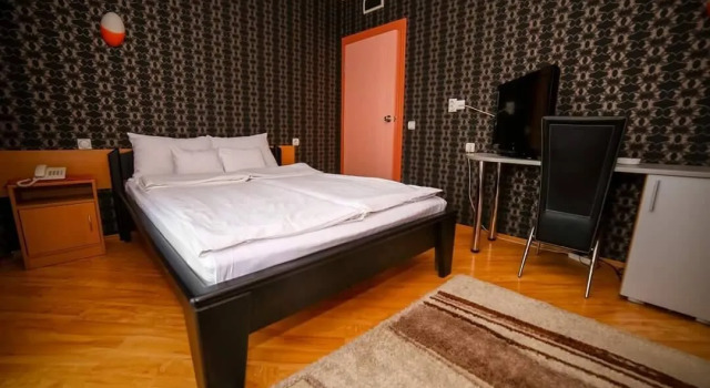 Hotel Radovic, Buchen Sie Hotel Kragujevac Zentralserbien