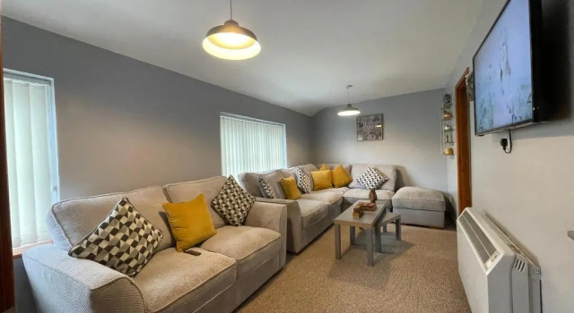 Westend Holiday Let 3 Brecon, Забронировать Отель Отели Сноудония с парковкой, Парковка