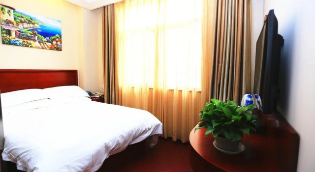 Greentree Inn Mozitan Road Yiwu Small Commodities Wholesale City, Book Hotel Hoteller i Luan med parkering, Parkering